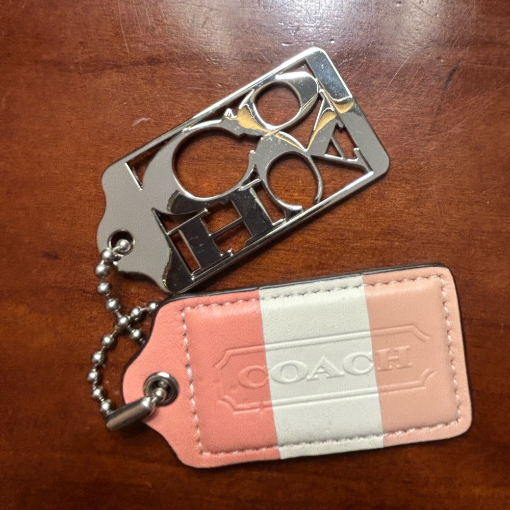 Coach tag/ key chain